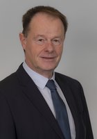 Dr. Uwe Lückgen 