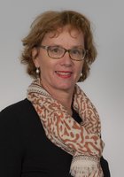 Dr. Karen Folttmann 